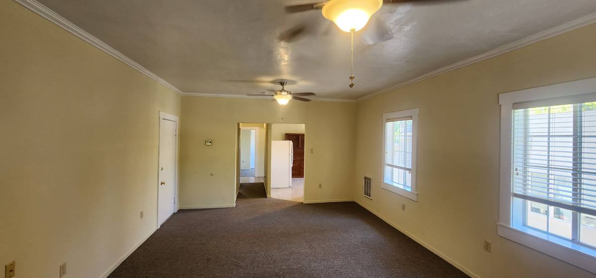 Apartment for rent at 1433 Court St, Redding, CA 96001