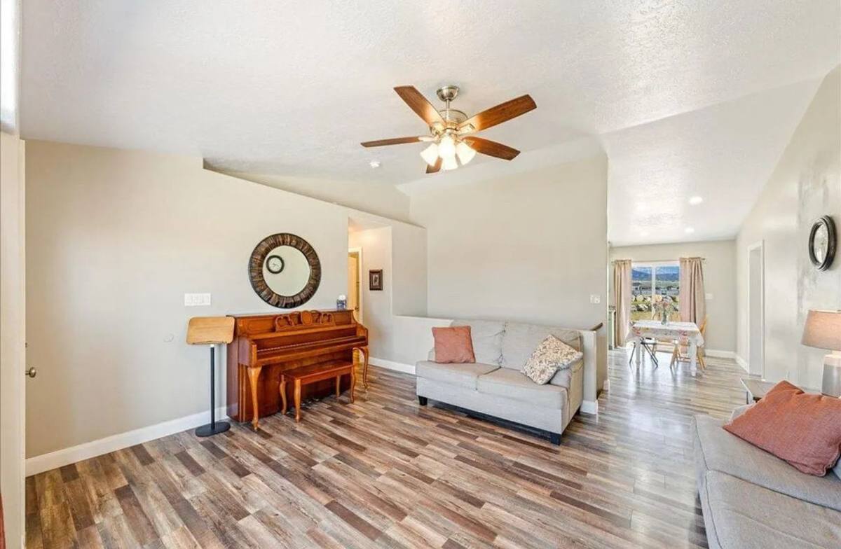House for rent at 810 E Homestead Blvd, Cedar City, UT 84721