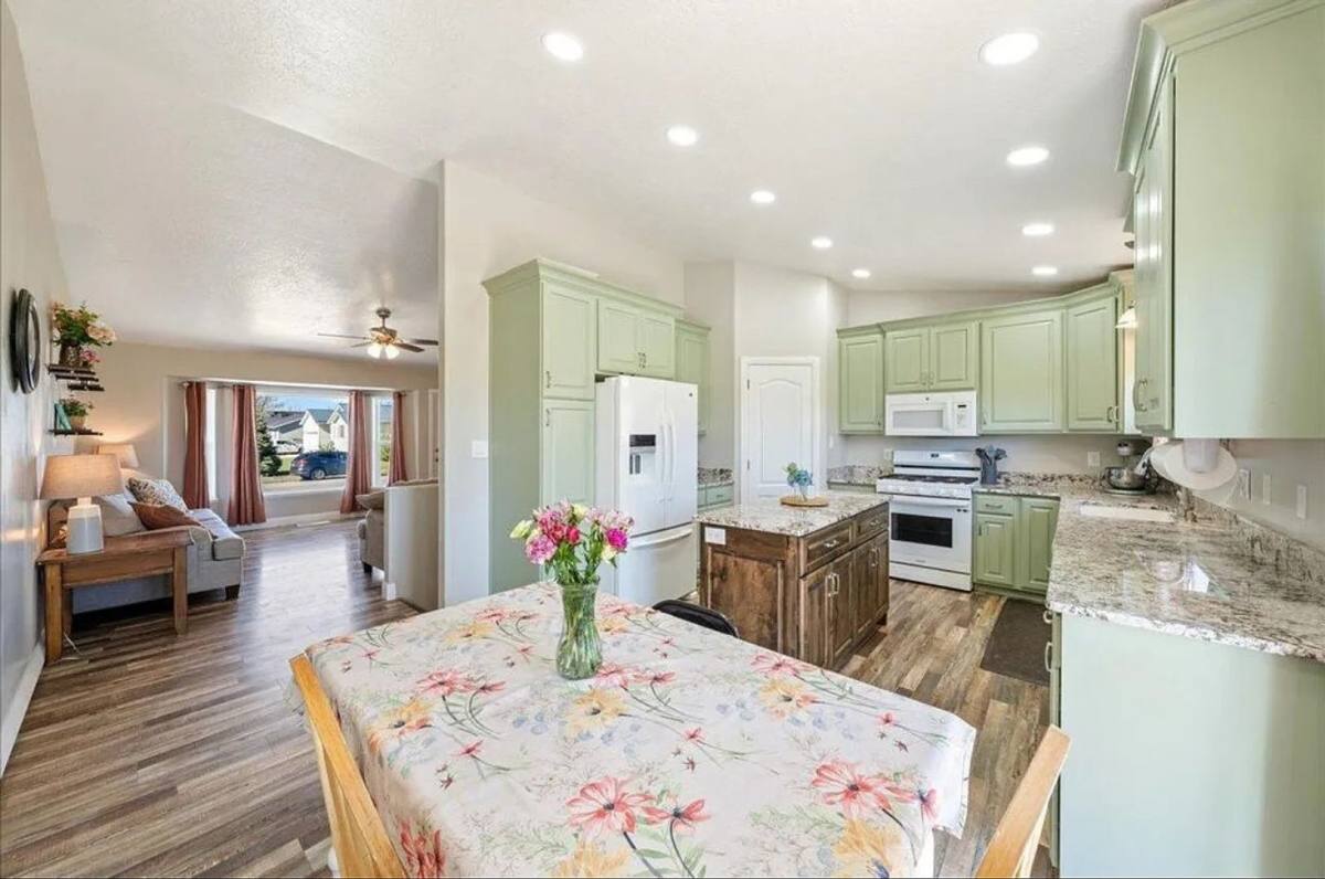 House for rent at 810 E Homestead Blvd, Cedar City, UT 84721