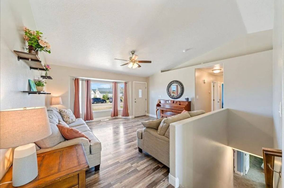 House for rent at 810 E Homestead Blvd, Cedar City, UT 84721