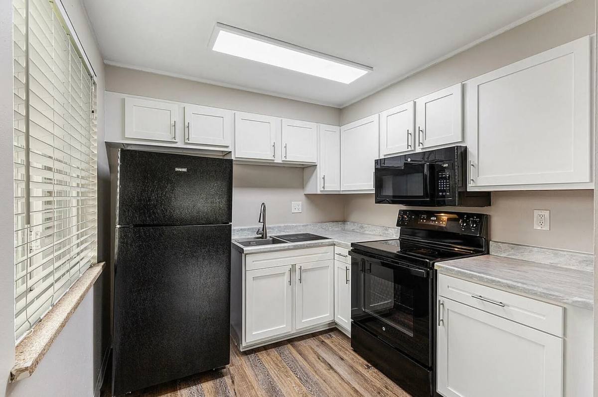 Apartment for rent at 1190 S Allison St #8, Denver, CO 80232