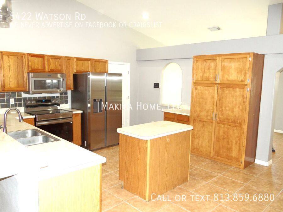 House for rent at 5422 Watson Rd, Riverview, FL 33578