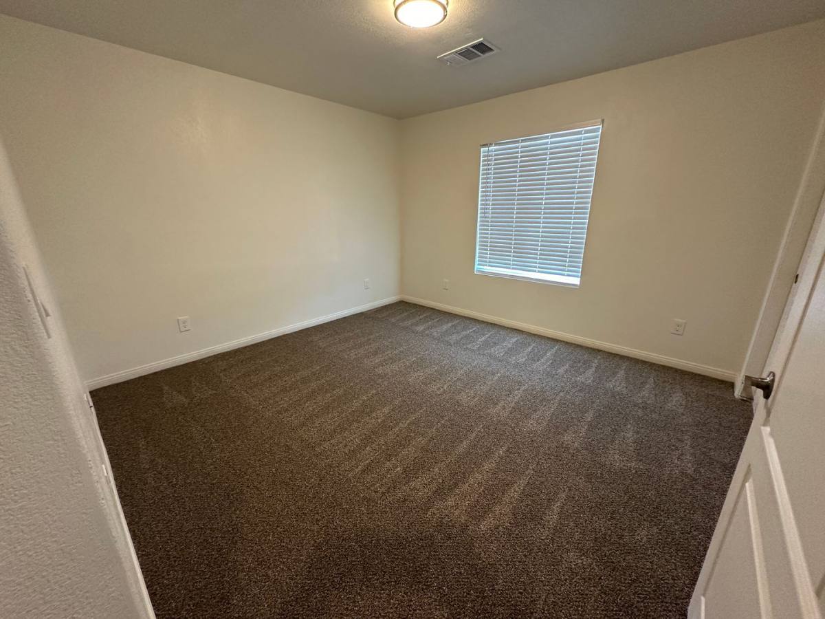 Apartment for rent at 3433 Rustic Meadow, Bakersfield, CA 93308