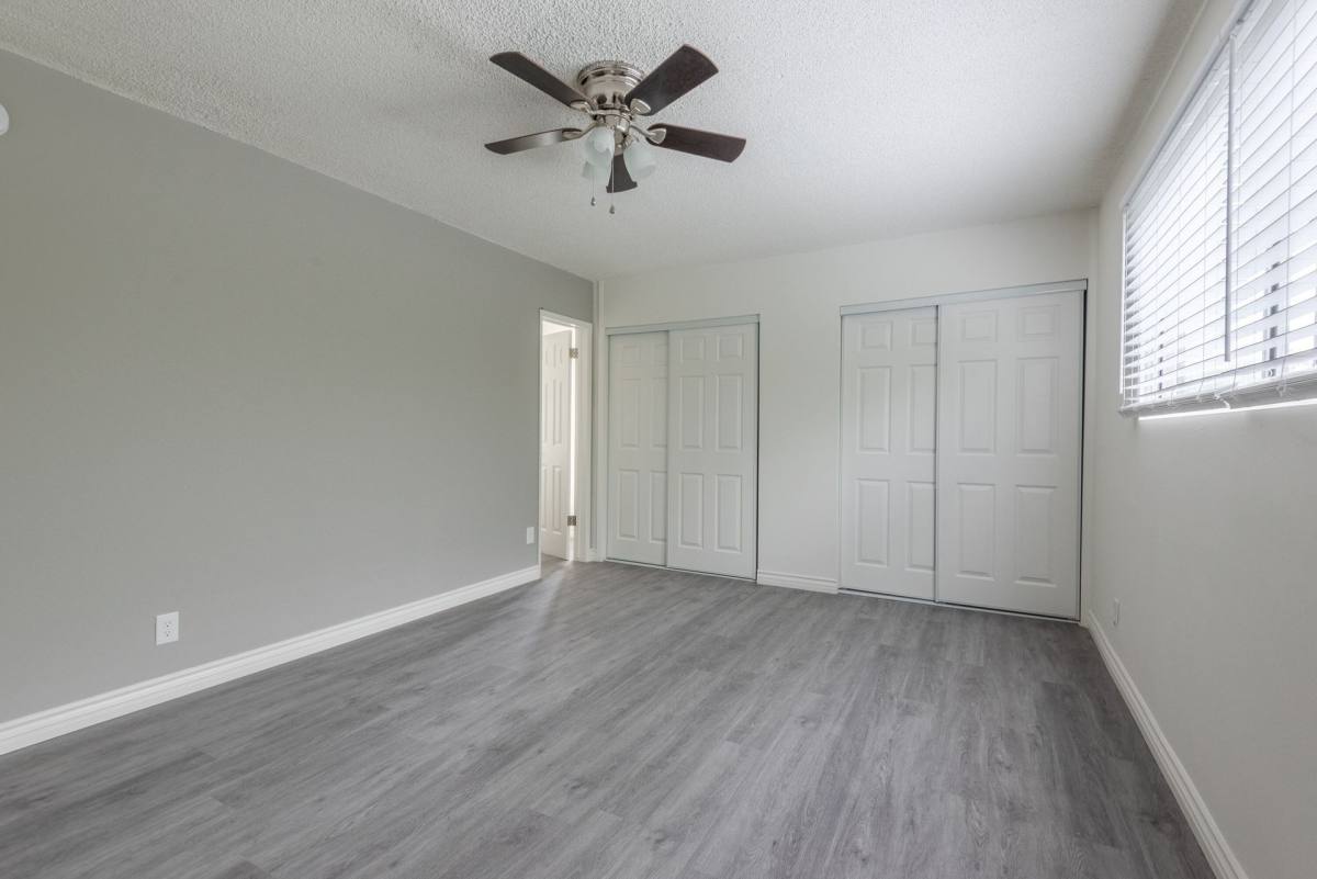 Apartment for rent at 10741 Moorpark St, North Hollywood, CA 91602