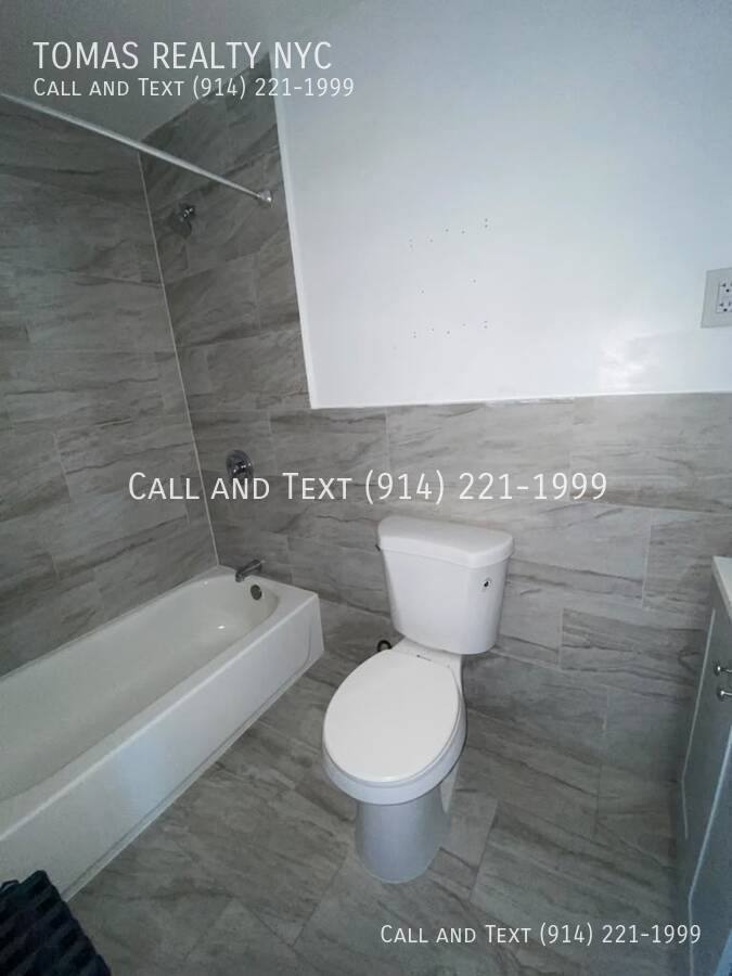 Apartment for rent at 222 Sommerville Place - 3rd, Yonkers, NY 10703