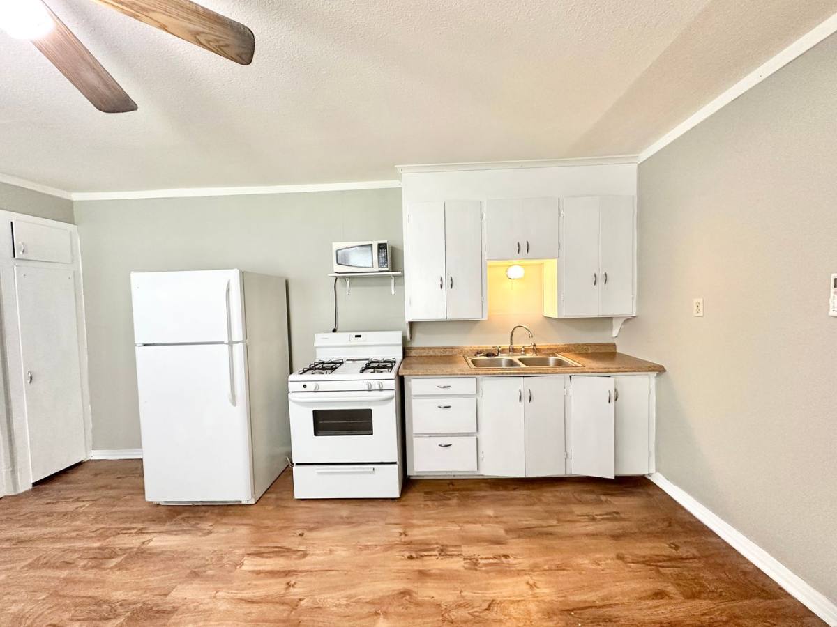 Apartment for rent at 2615 N Elm St, Denton, TX 76201