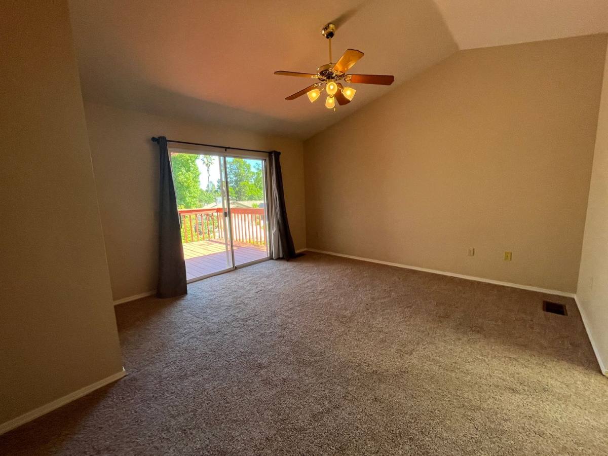 House for rent at 1905 Kinvarra Way, Redding, CA 96001