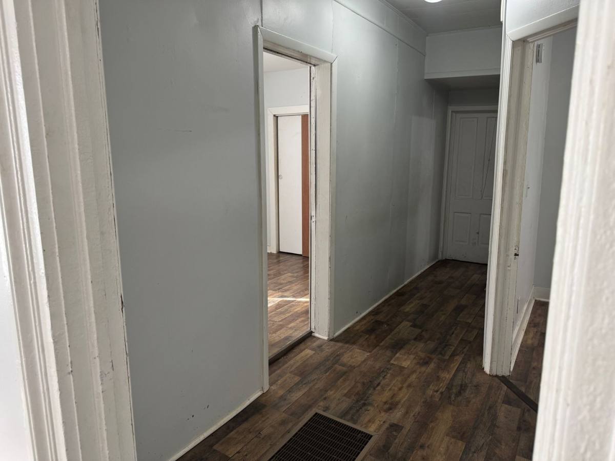 House for rent at 1709 Francis St, Saint Joseph, MO 64501
