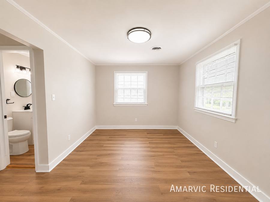 Apartment for rent at 1107 College St #C, Kinston, NC 28501