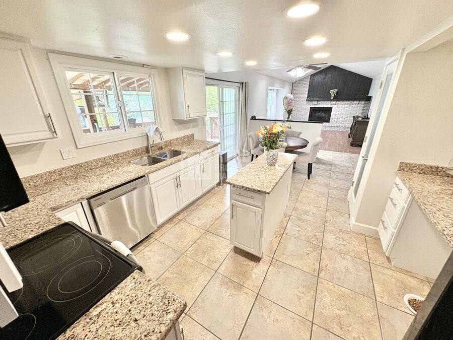 House for rent at 19709 E Flora Place, Aurora, CO 80013