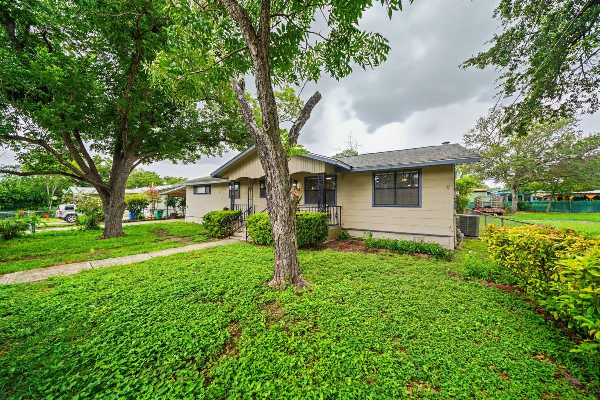 House for rent at 12715 Middle Lane, San Antonio, TX 78217