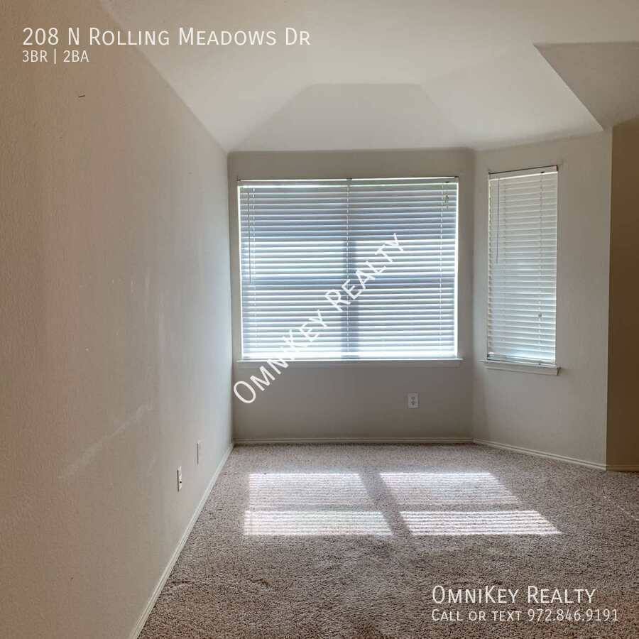 House for rent at 208 N Rolling Meadows Dr, Wylie, TX 75098