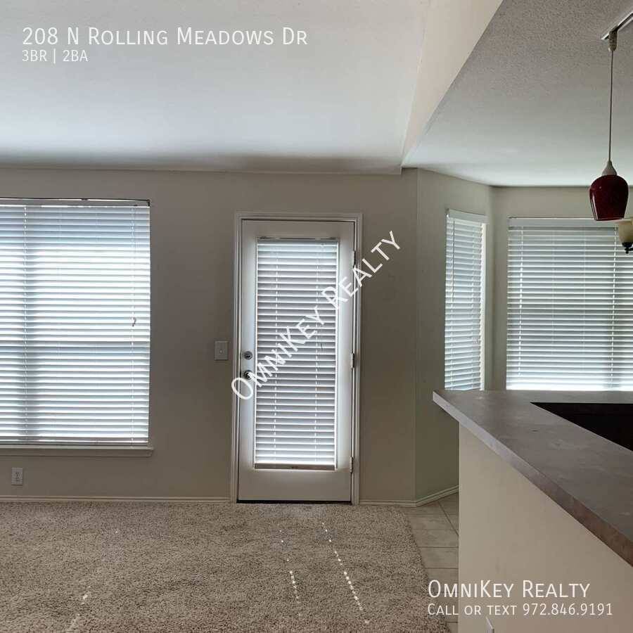 House for rent at 208 N Rolling Meadows Dr, Wylie, TX 75098
