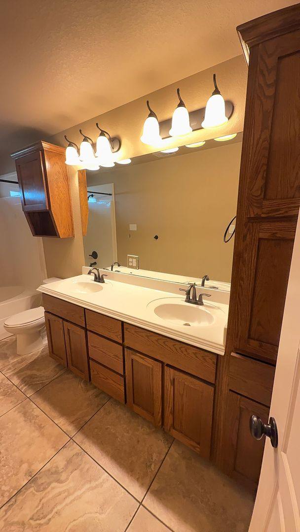Apartment for rent at 2203 Bachelor Button Dr, Killeen, TX 76549