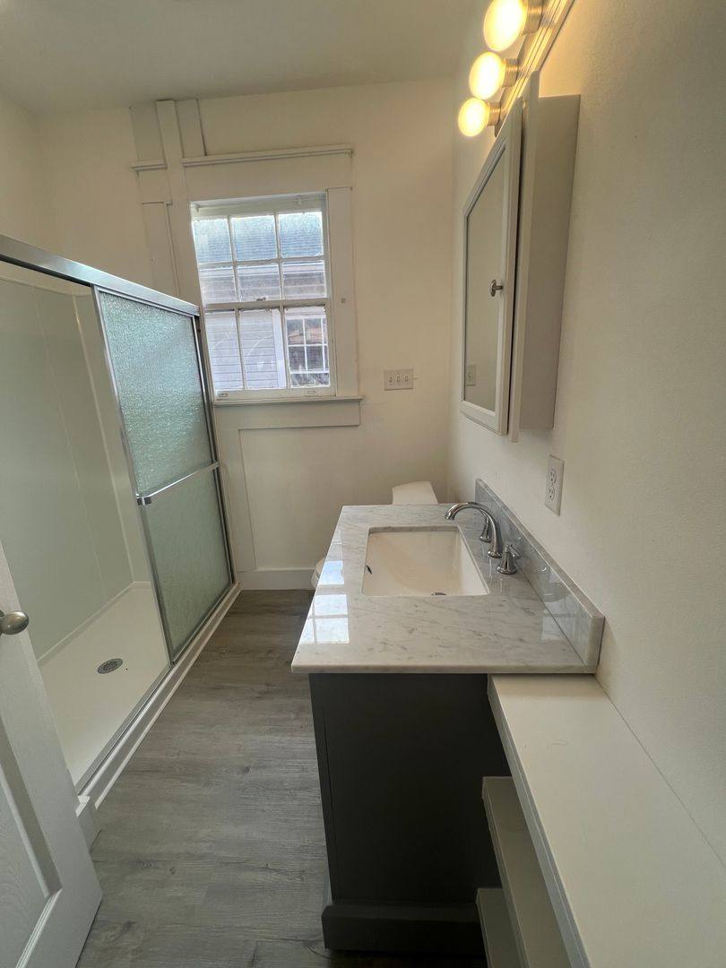 Townhouse for rent at 2205 - 2207 Broadway St, New Orleans, LA 70118