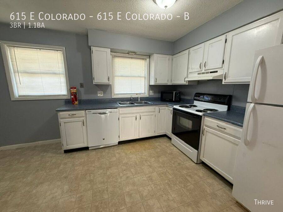 Apartment for rent at 615 E Colorado #B, Urbana, IL 61801