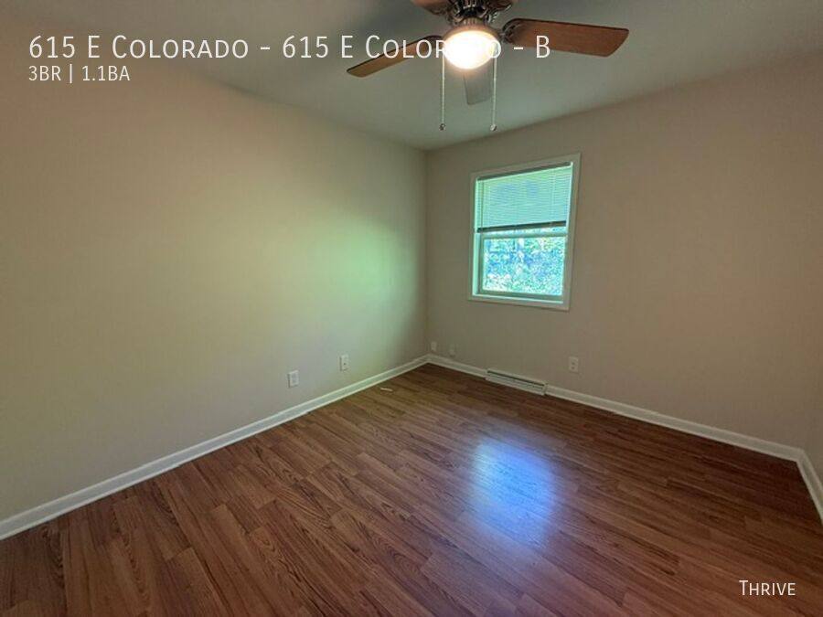 Apartment for rent at 615 E Colorado #B, Urbana, IL 61801