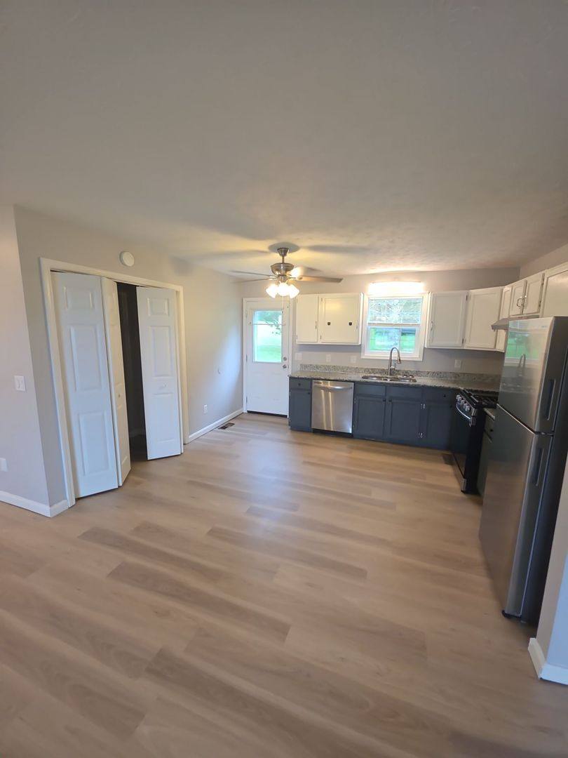 Apartment for rent at 114 Judah Dr, Sparta, TN 38583