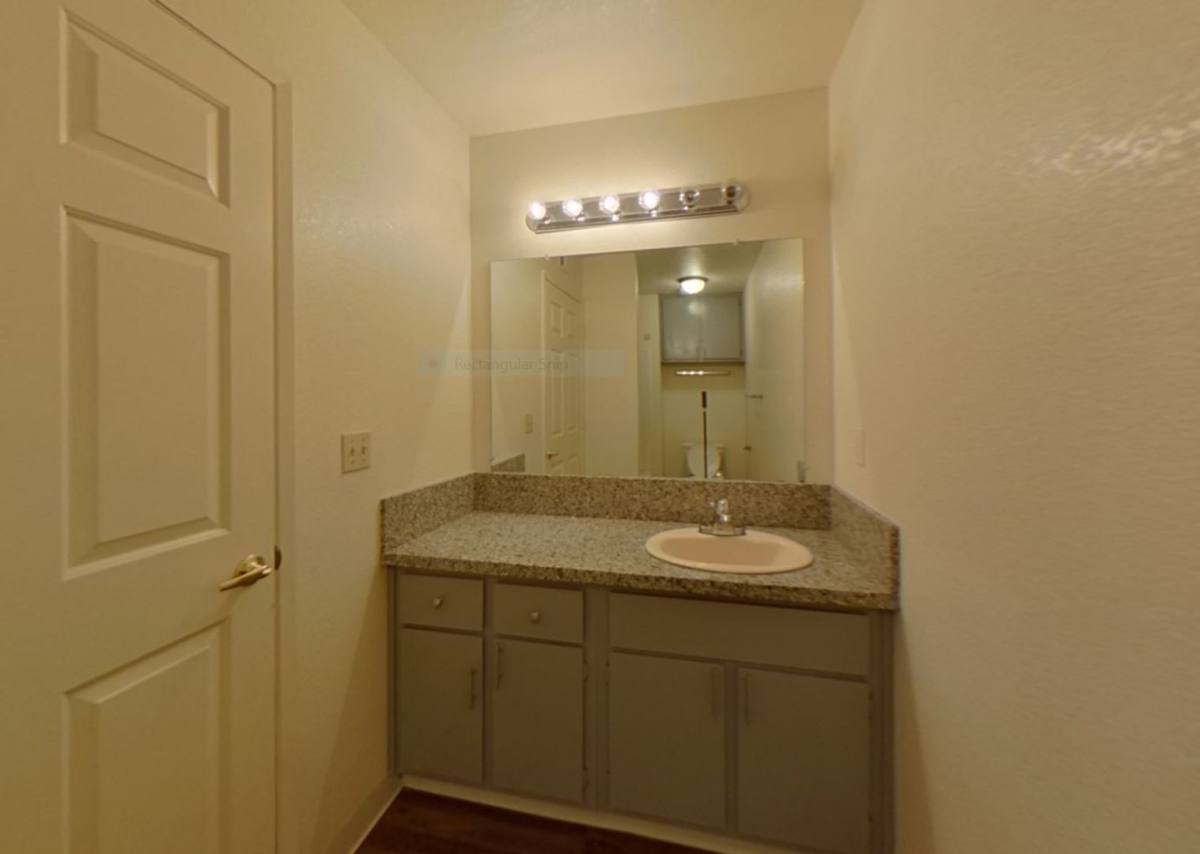 Apartment for rent at 9621 Webb St, Elk Grove, CA 95624