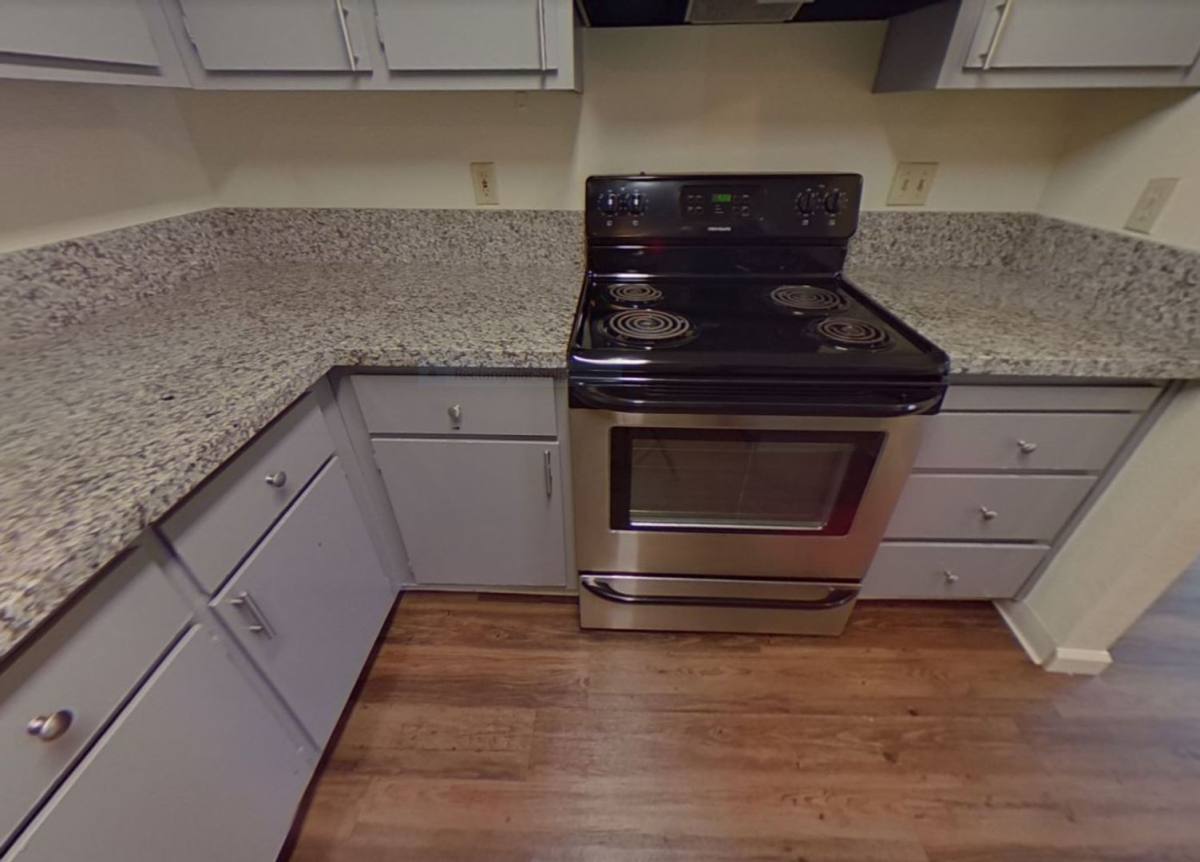 Apartment for rent at 9621 Webb St, Elk Grove, CA 95624
