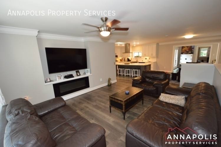 House for rent at 816 Maple Rd, Gambrills, MD 21054