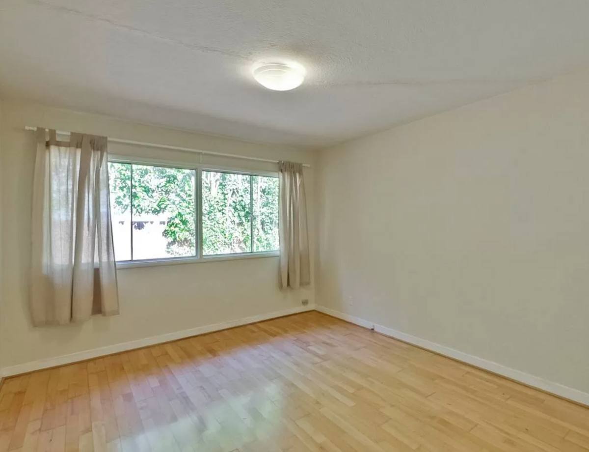 House for rent at 907 Embarcadero Rd, Palo Alto, CA 94303