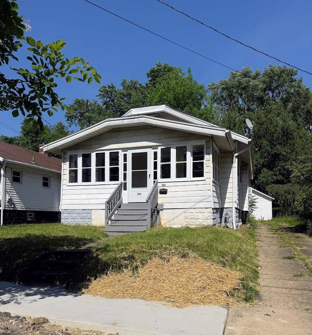 House for rent at 751 Merton Ave, Akron, OH 44306