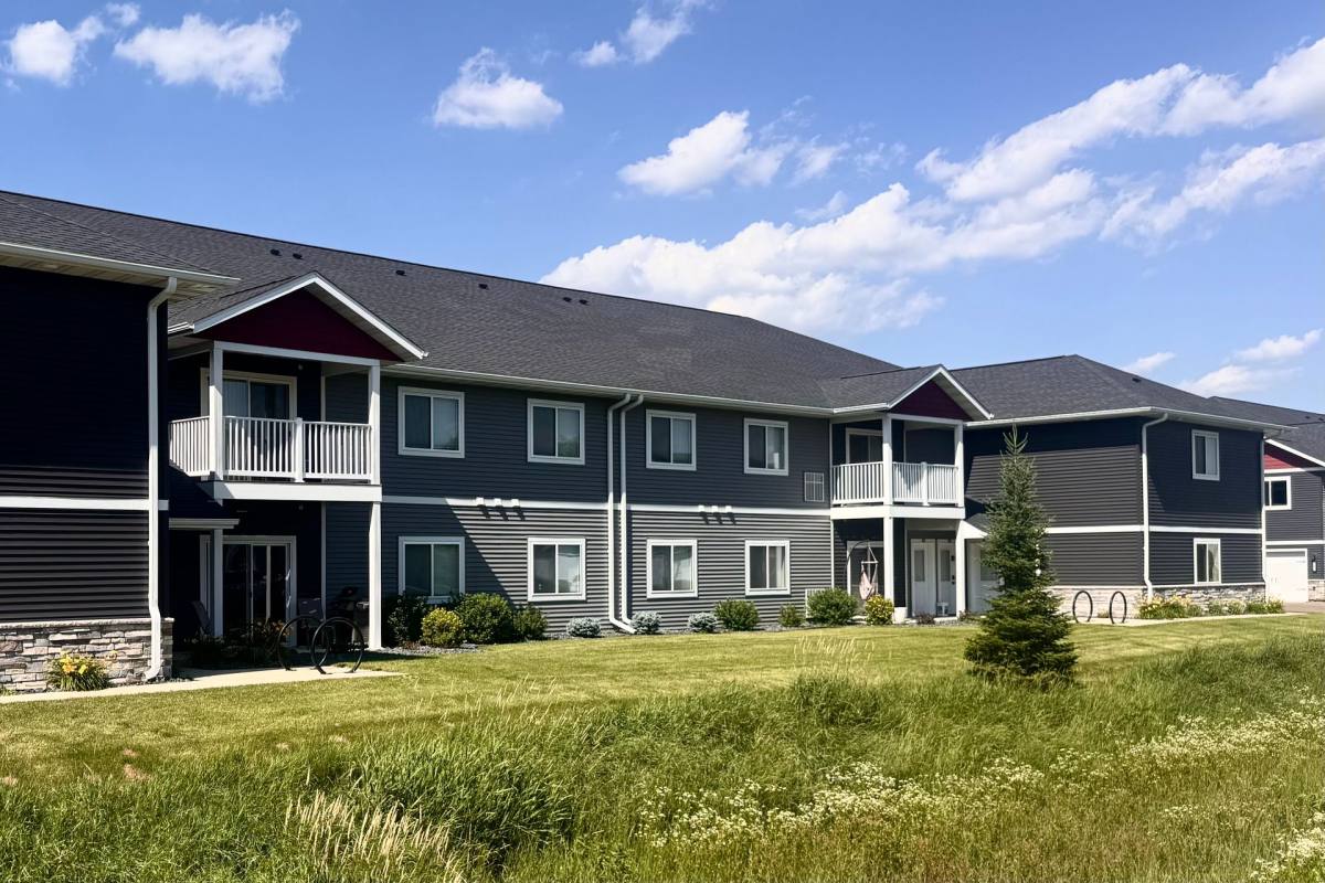 Apartment for rent at 791 Peregrine Circle, River Falls, WI 54022