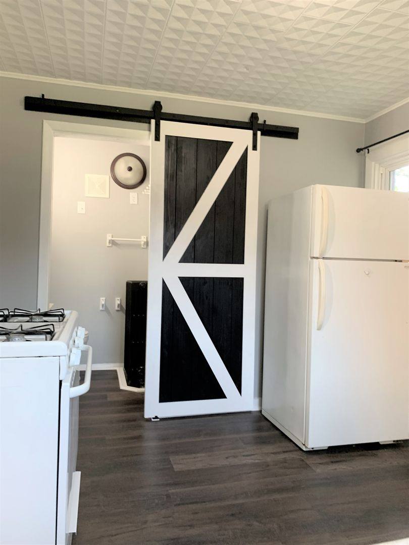 Apartment for rent at 518 S 6th St, Terre Haute, IN 47807