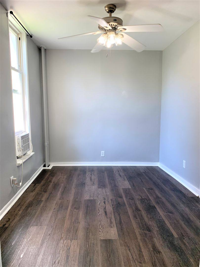 Apartment for rent at 518 S 6th St, Terre Haute, IN 47807