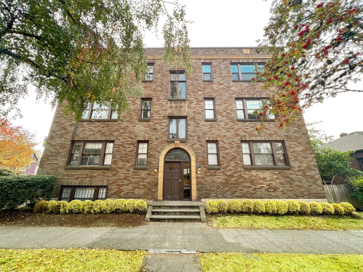 Apartment for rent at 1719 E Spring St, Seattle, WA 98122