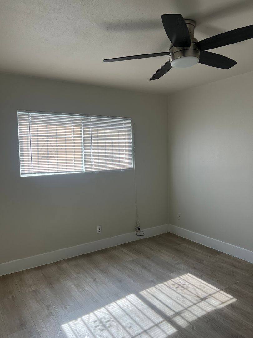 Apartment for rent at 12722 S Figueroa St, Los Angeles, CA 90061