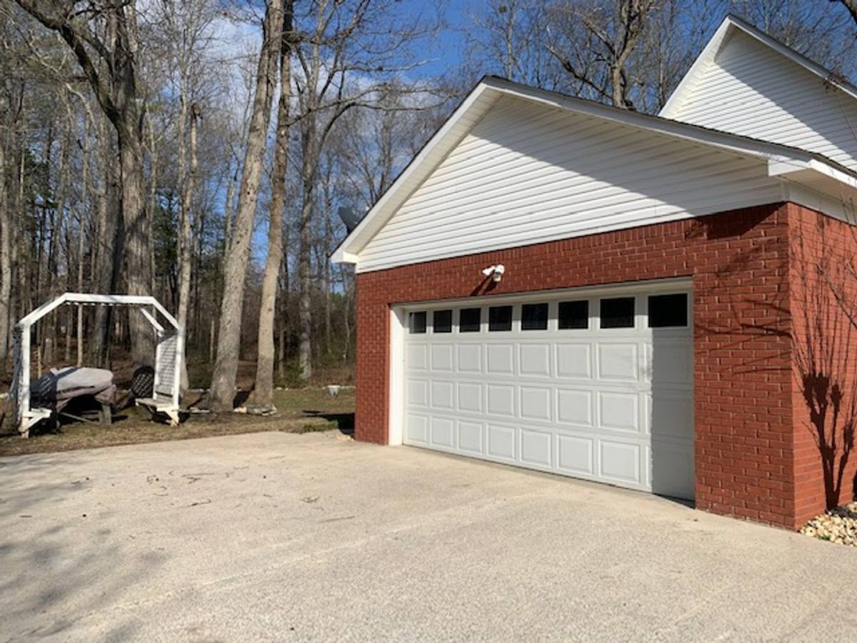 House for rent at 29125 Henderson Circle, Madison, AL 35756