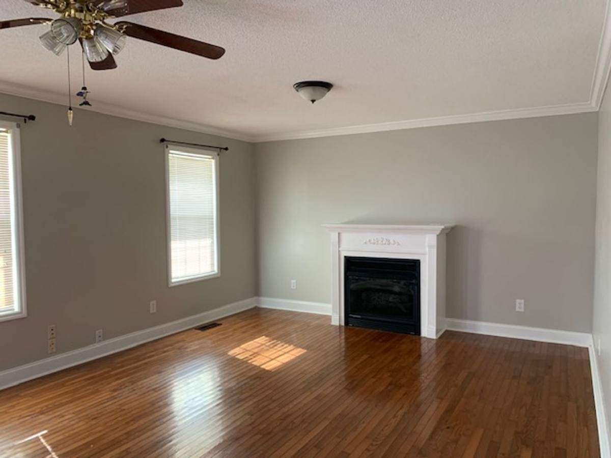 House for rent at 29125 Henderson Circle, Madison, AL 35756