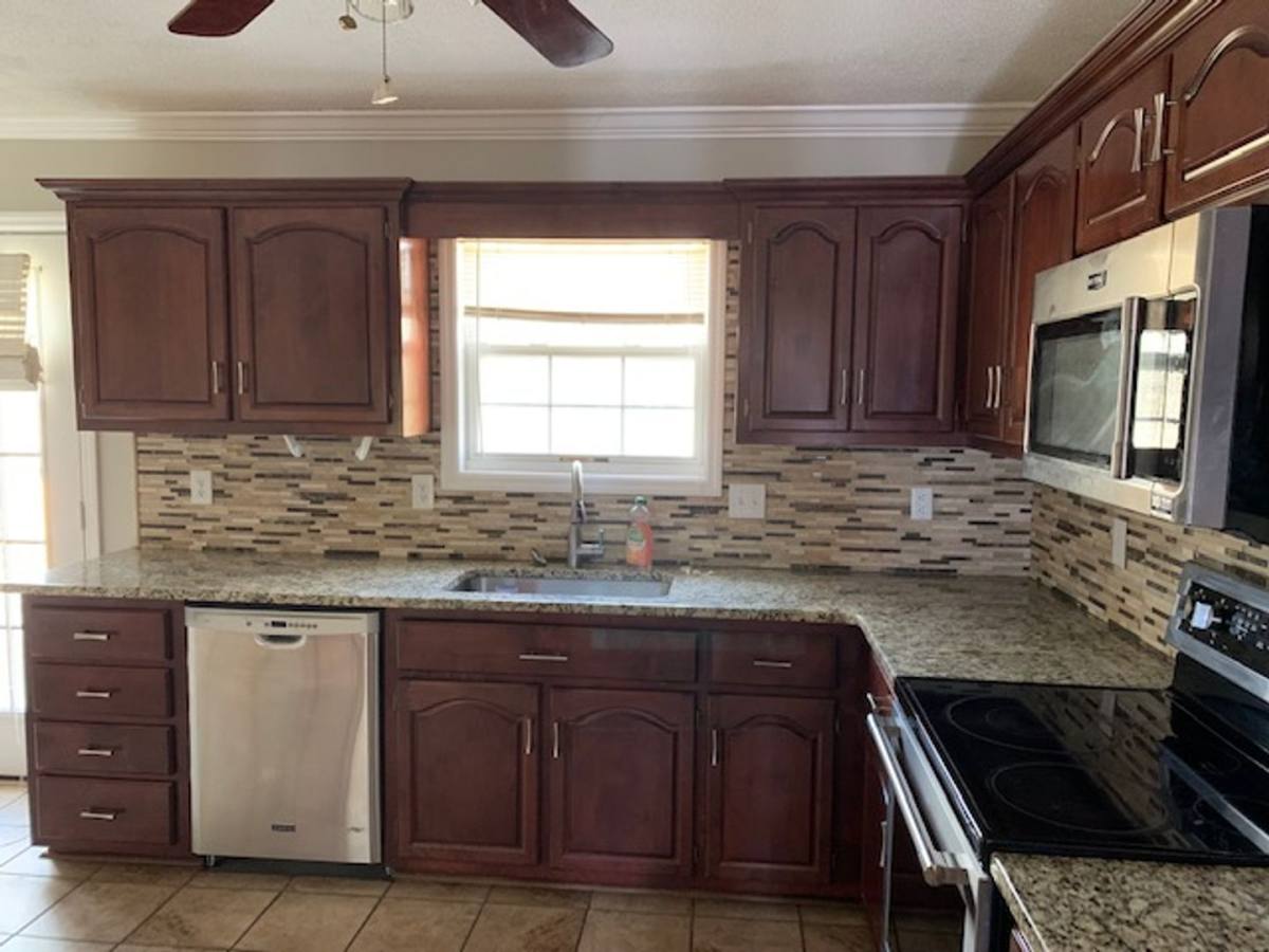 House for rent at 29125 Henderson Circle, Madison, AL 35756