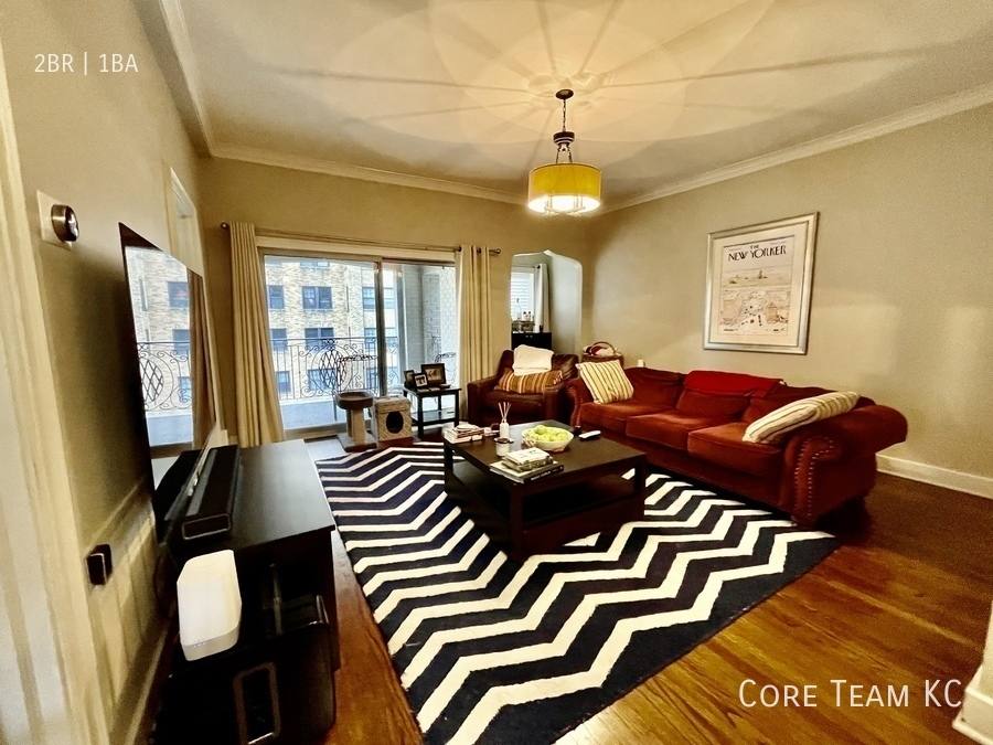 Condo for rent at 710 W 48th St #301, Kansas City, MO 64111
