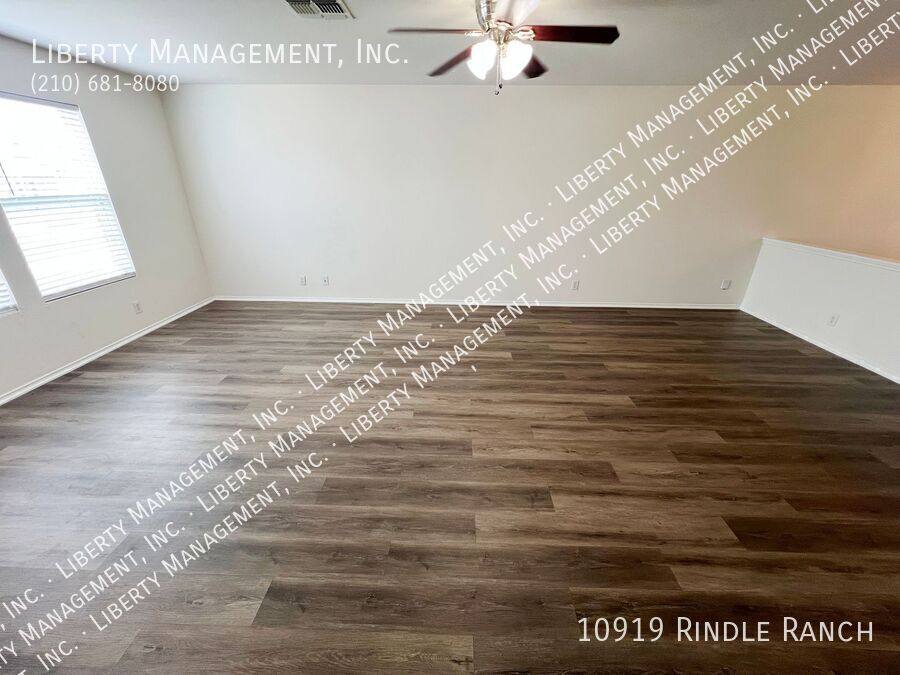 House for rent at 10919 Rindle Ranch, San Antonio, TX 78249