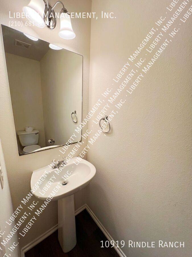 House for rent at 10919 Rindle Ranch, San Antonio, TX 78249