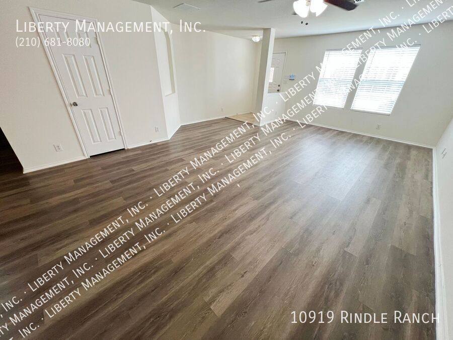 House for rent at 10919 Rindle Ranch, San Antonio, TX 78249