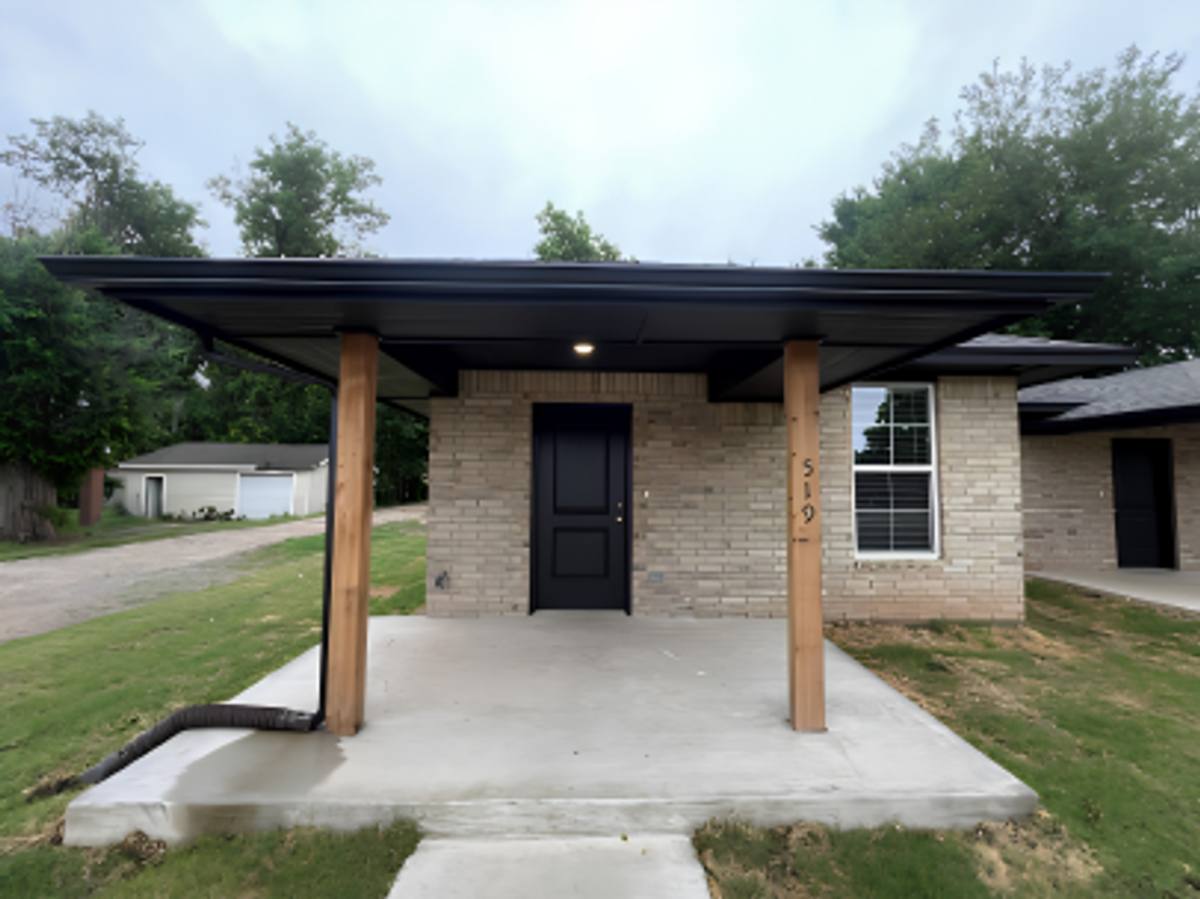 House for rent at 519 W Minnesota Ave, Chickasha, OK 73018