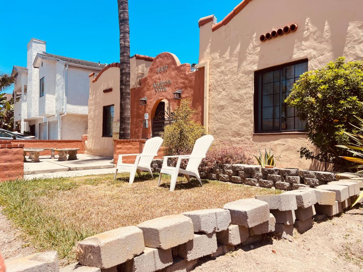 Apartment for rent at 4651 Iowa St, San Diego, CA 92104