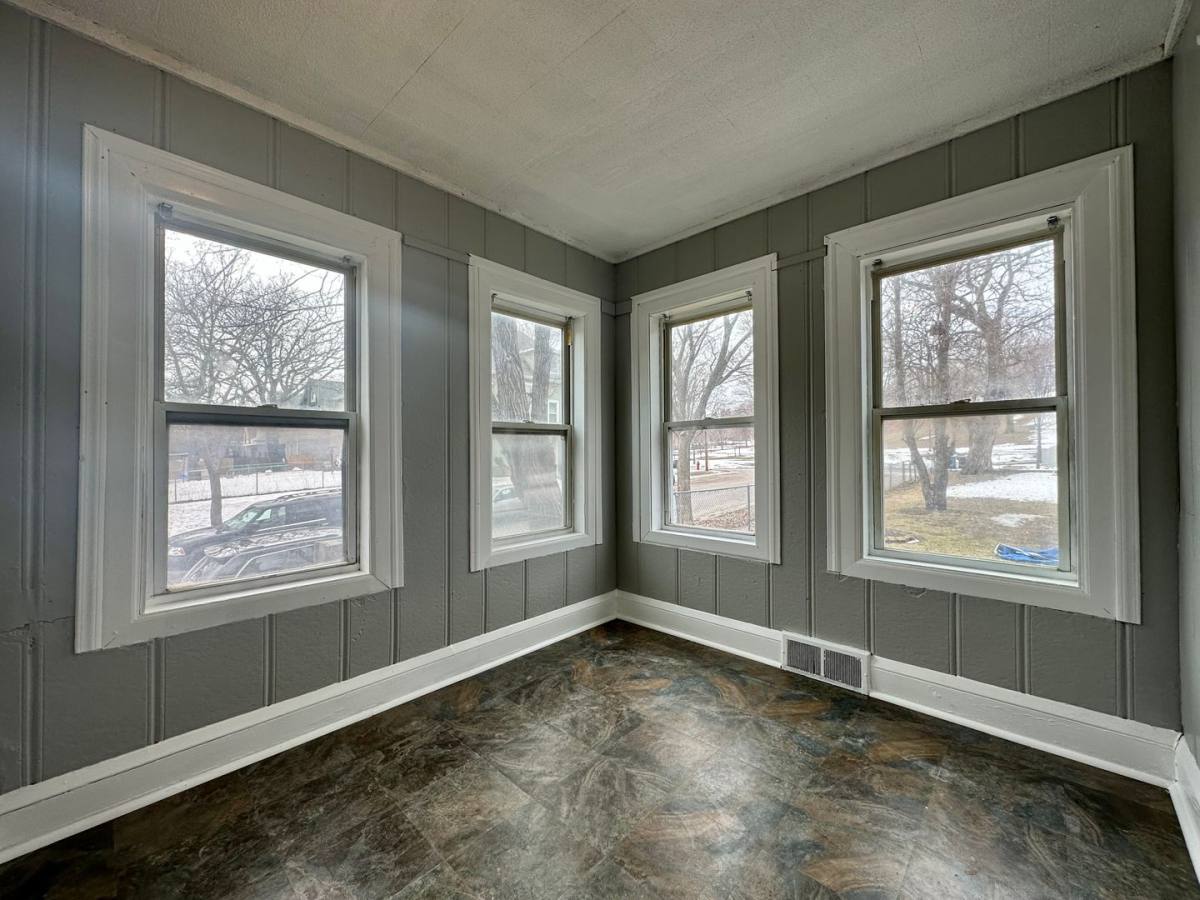 Apartment for rent at 318 27th Ave N, Minneapolis, MN 55411