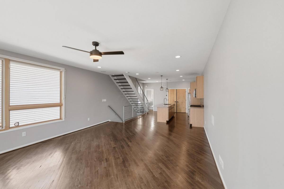 Apartment for rent at 919 Westbrook Dr, Charlotte, NC 28202