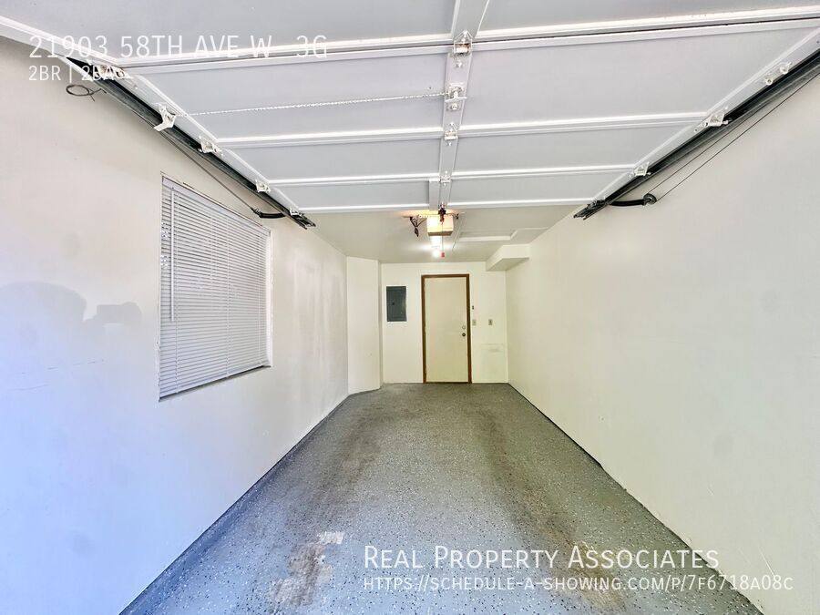 Townhouse for rent at 21903 58th Ave W- 3G, Mountlake Terrace, WA 98043
