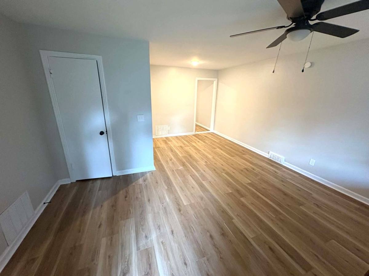 Apartment for rent at 1614-1616-1618-1620 N Hillside St, Wichita, KS 67214