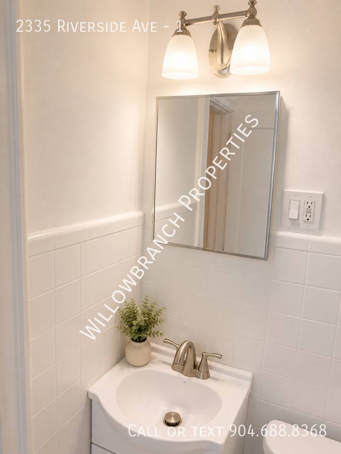 Apartment for rent at 2335 Riverside Ave #1, Jacksonville, FL 32204