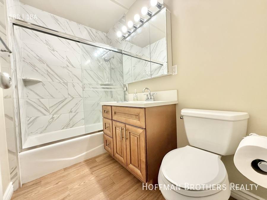 Apartment for rent at 4860 Van Noord Ave, Sherman Oaks, CA 91423
