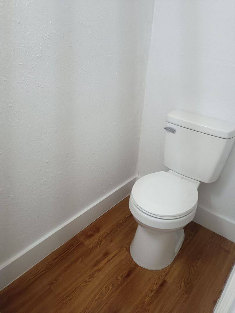 House for rent at 526 SE 21st St, Oklahoma City, OK 73129