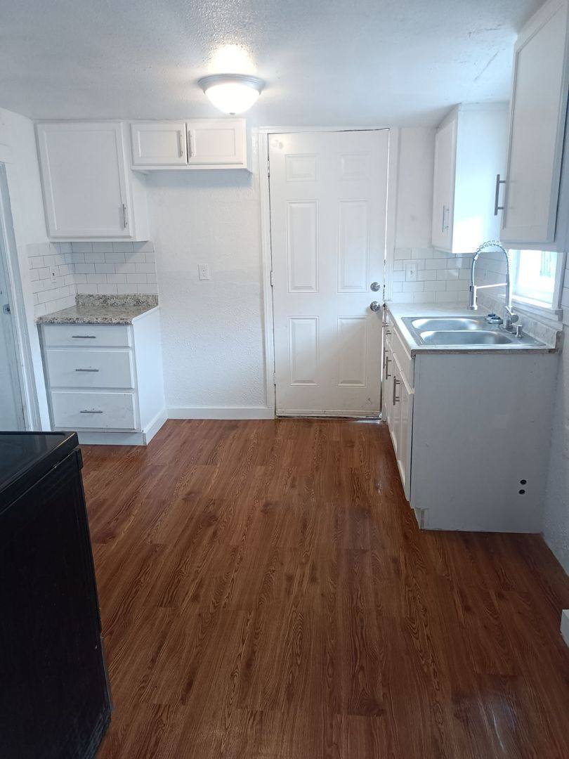 House for rent at 526 SE 21st St, Oklahoma City, OK 73129