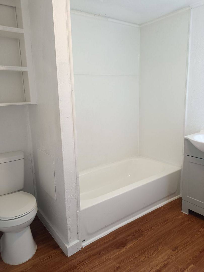 House for rent at 526 SE 21st St, Oklahoma City, OK 73129